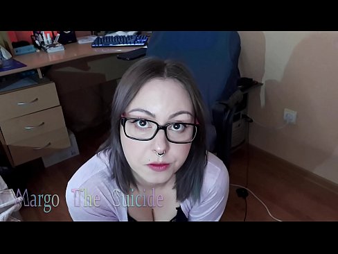❤️ სექსუალური გოგონა სათვალეებით ღრმად იწოვს დილდოს კამერაზე ❤❌ სექს ვიდეო პორნოში ka.pornobot.ru ️❤